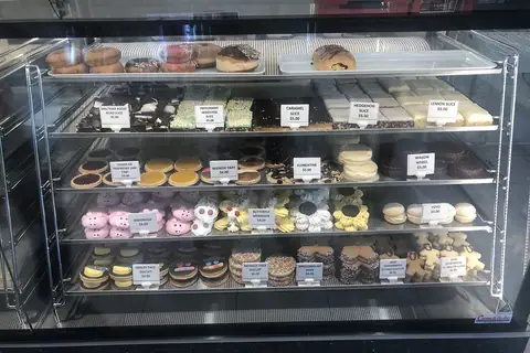 Diva's Cakes photo 4
